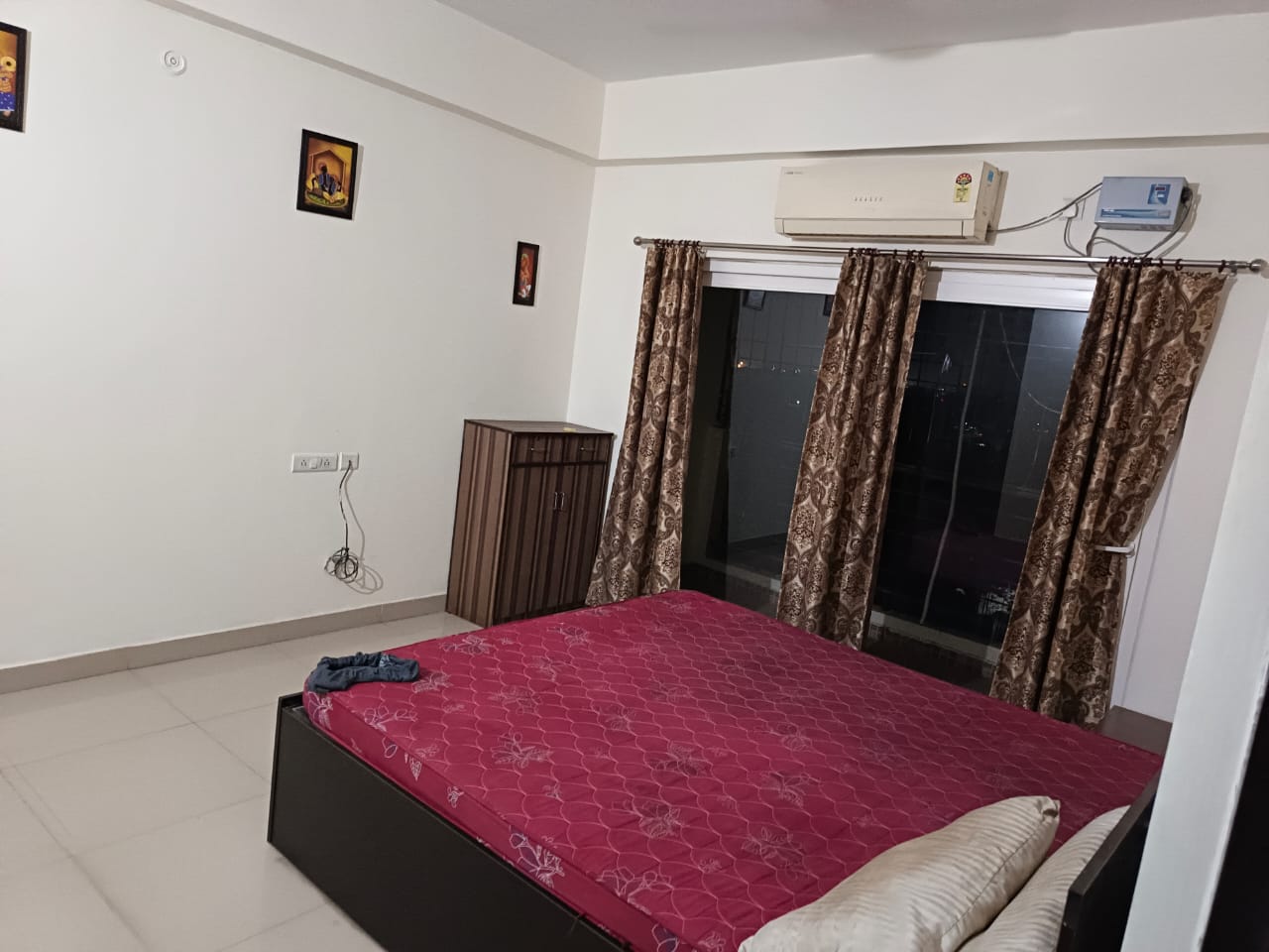 2BHK Fully furnished flat on rent at Jeet Home Ramnagar Varansi